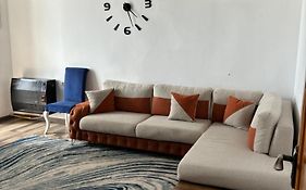 Bacho'S Apartment
